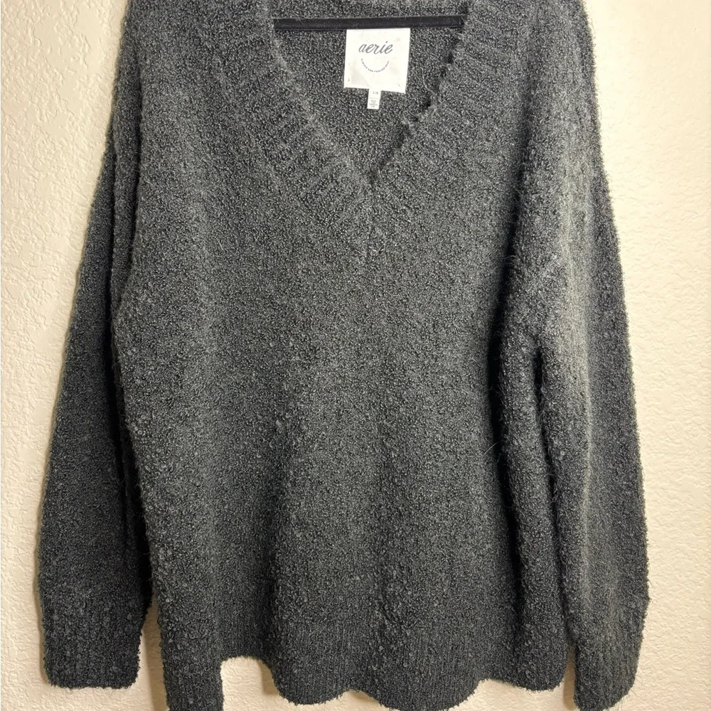 Aerie Women's black teddy Sweater - Picture 1 of 4